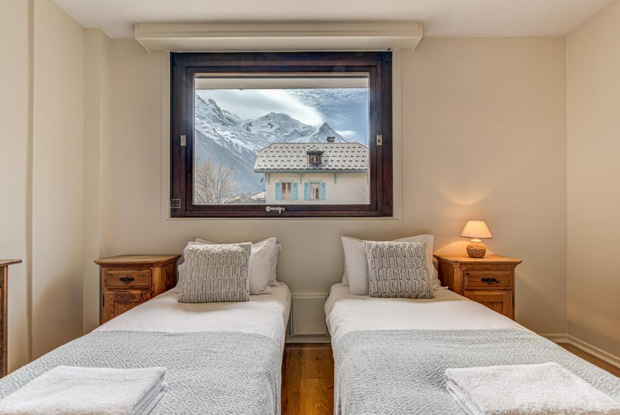 Apartment President - Alpes Travel - Central Chamonix - Sleeps 12 מראה חיצוני תמונה